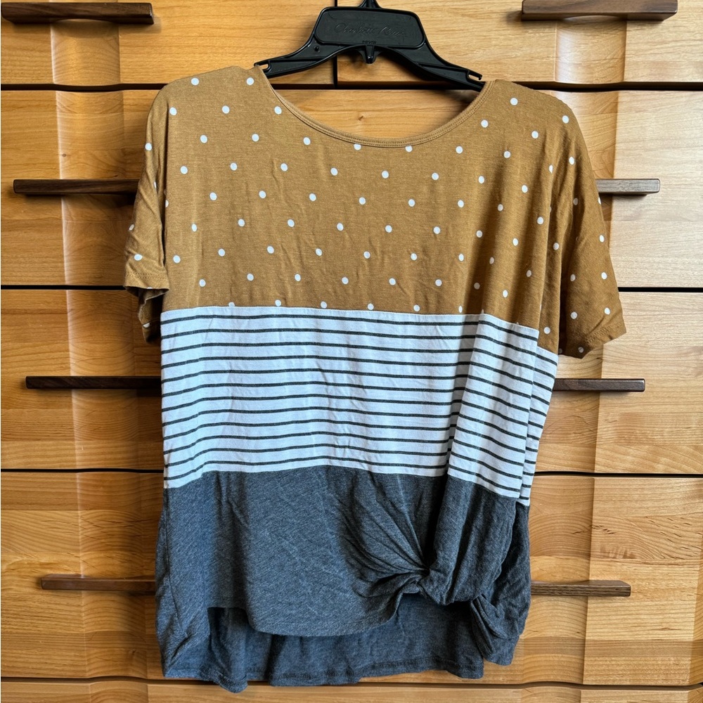 Mixed Design Top